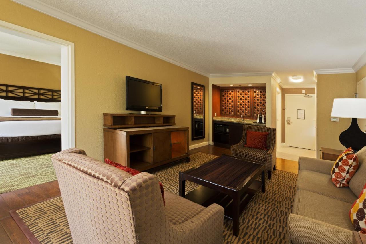 คราวน์ พลาซา แจ็คสันวิลล์แอร์พอร์ต Hotel แจ็กสันวิลล์ ภายนอก รูปภาพ