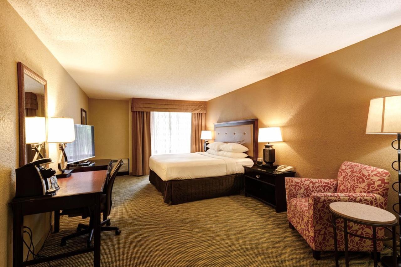 คราวน์ พลาซา แจ็คสันวิลล์แอร์พอร์ต Hotel แจ็กสันวิลล์ ภายนอก รูปภาพ